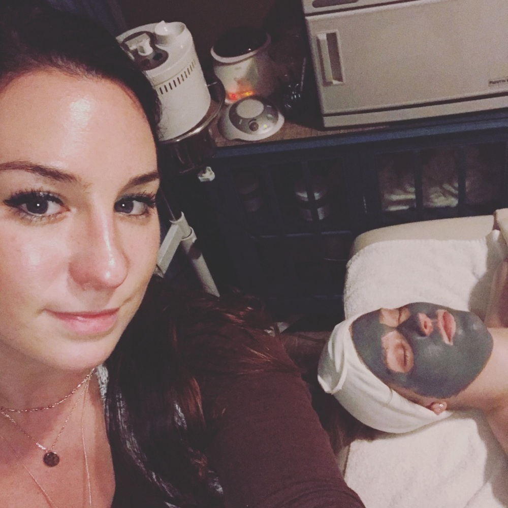 Meet your Posher, Angela